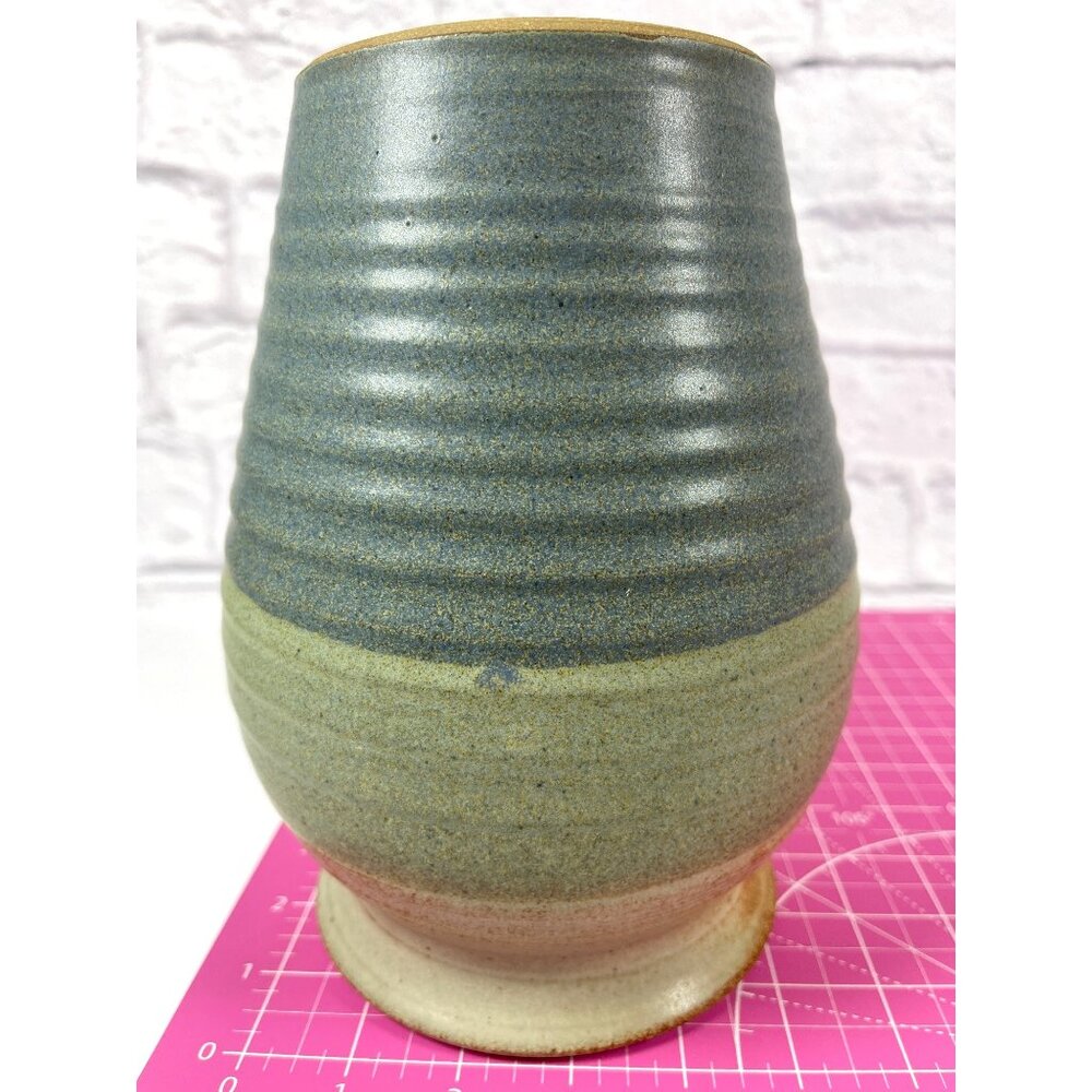 VTG Studio Stoneware Art Pottery Handmade Earth Green Glaze Lid Jar Pot Signed - Picture 11 of 14